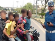 وزیراعلیٰ پنجاب نے ٹریفک قوانین کی خلاف ورزی پر کم عمر طلبہ کو گرفتار کرنے سے روک دیا