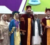 خیبر گرلز میڈیکل کالج پشاور؛ ٹیلر ماسٹر کی بیٹی نے 17 گولڈ میڈل حاصل کرکے ریکارڈ قائم کر دیا