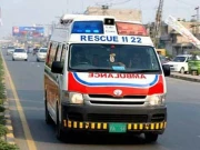 قصور، کھارا چوک کے قریب کیری ڈبہ حادثہ، 8 افراد جاں بحق، 2 زخمی