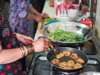 مزیدار کھانے منٹوں  میں تیار! 5مقبول ترین جھٹ پٹ ریسیپیز