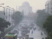 کراچی، میں بوندا باندی کا سلسلہ جاری، ٹریفک پولیس نے احتیاطی تدابیر جاری کر دیں