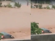 راولپنڈی: نجی ہاؤسنگ سوسائٹی میں باپ بیٹی کار سمیت برساتی نالے میں بہہ گئے، ویڈیو سامنے آگئی