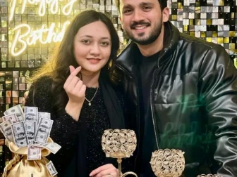 رجب بٹ کا اپنی اہلیہ ایمان فاطمہ سے شادی ختم کرنے کا باقاعدہ اعلان