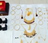 23 تولہ طلائی زیورات چوری کا ڈراپ سین، گھر میں رنگ روغن کرنے والا گرفتار