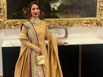 اداکارہ ریما نے میرا اور ریشم کے تنازعات پر خاموشی توڑ دی 