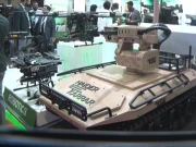 کراچی میں جاری دفاعی نمائش میں ملکی سطح پرتیارکیا گیا ریموٹ کنٹرول روبوٹ متعارف