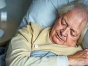 دن کو زیادہ نیند آنا، ڈیمنشیا کے خطرے سے منسلک