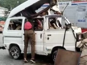 راولپنڈی؛ کار اور ٹرک میں خوفناک تصادم، میاں بیوی سمیت خاندان کے 3افراد جاں بحق