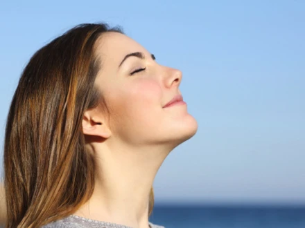 سانس لینے کی مخصوص مشقیں ذہنی کیفیت تبدیل کر سکتی ہیں: تحقیق