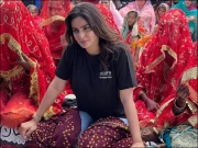 صبا قمر نے خواتین کے عالمی دن پر اپنے عمل سے مداحوں کے دل جیت لیے