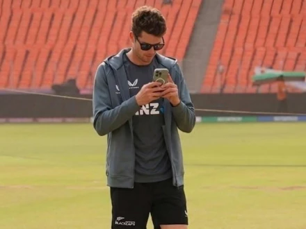 ٹی ٹوئنٹی ورلڈکپ: بھارت کیخلاف فتح کیلیے سینٹنر بھی کمنز کے نقش قدم پر چل نکلے