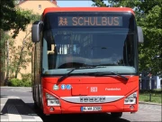 15 سالہ لڑکے نے گرل فرینڈ کو چھوڑنے کےلیے اسکول بس چوری کرلی