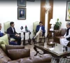   کراچی: وزیر اعلیٰ سندھ کی انٹر کے امتحان میں ٹاپ کرنے والے طالب علم سے ملاقات