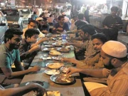 لاہور میں خدمت کا رمضان مہم کا آغاز، شہر بھر میں سحری دسترخوان سج گئے