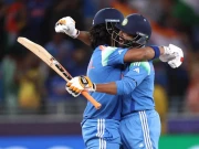 وکٹیں گرنے کے باعث آسٹریلیا 280 یا 290 رنز نہیں بنا سکا