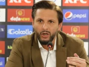 شاہد آفریدی کی قومی کرکٹ ٹیم میں رد و بدل پر شدید تنقید