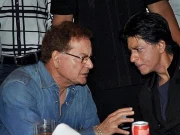 شاہ رخ خان کا وینٹی لیٹر پر موجود سلیم خان سے متعلق بڑا انکشاف