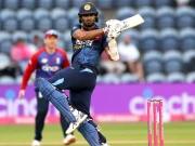 سری لنکن بلے باز دسن شناکا نے شرمناک ریکارڈ اپنے نام کرلیا