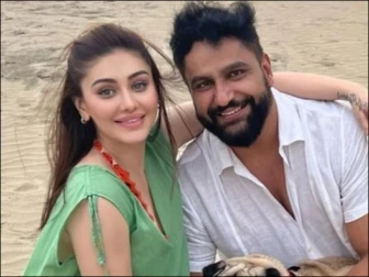 شیفالی جریوالا کی موت پر کالے جادو کے الزامات؟ شوہر پراگ تیاگی کا مؤقف سامنے آگیا