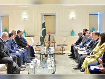 وزیراعظم کی ترک کاروباری گروپوں  سے ملاقاتیں، پاکستان میں سرمایہ کاری  کی دعوت