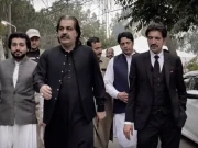 شیر افضل نے گنڈاپور کو بطور وزیراعلیٰ بحال کرنے کیلیے آئینی عدالت میں درخواست دائر کردی