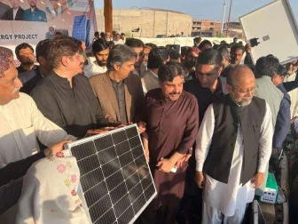 کراچی، سندھ سولر انرجی پروجیکٹ میں مبینہ کرپشن پر باضابطہ انکوائری شروع