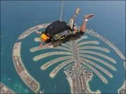 71 سالہ بھارتی خاتون کا کارنامہ؛ 13 ہزار فٹ کی بلندی سے اسکائے ڈائیونگ