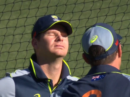 ایشیز: آسٹریلوی ٹیم میں اچانک تبدیلی، اسمتھ کی جگہ خواجہ کو کیوں شامل کیا گیا؟