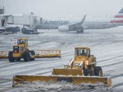 امریکا کی شمال مشرقی ریاستیں برف میں منجمد، ہزاروں پروازیں منسوخ، ہنگامی حالت نافذ