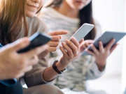 نوجوانوں کے سوشل میڈیا استعمال کے متعلق تشویش ناک انکشاف