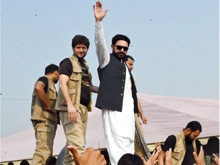 وزیراعلیٰ سہیل آفریدی کی سربراہی میں خیبرپختونخوا حکومت کو بحال کیا جائے، پی ٹی آئی