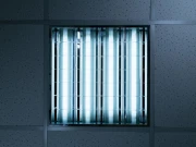 مصنوعی روشنی سے بجلی پیدا کرنے والا سولر پینل تیار