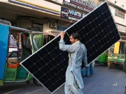 پاکستان چینی سولر پینلز کا تیسرا بڑا خریدار بن گیا