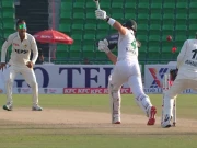 لاہور ٹیسٹ: جنوبی افریقا کو جیت کیلیے مزید 226 رنز درکار، 8 وکٹیں باقی