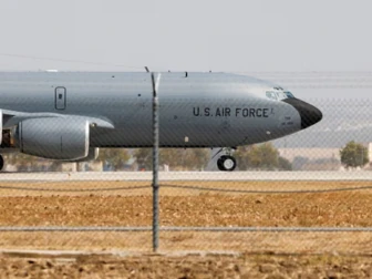 ایران کے خلاف جنگ؛ اسپین نے امریکی طیاروں کے لیے فضائی حدود بند کردی