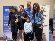 پشاور کی 3 بہنوں نے اسکاٹ لینڈ اسکواش ٹورنامنٹ میں سبز ہلالی پرچم بلند کردیا