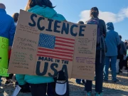 ٹرمپ کی متنازع پالیسیاں، امریکی سائنسدان ملک چھوڑنے پر غور کرنے لگے