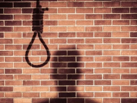 کراچی، کالا پل ہزارہ کالونی میں گھر سے نو عمر لڑکے کی پھندا لگی لاش برآمد