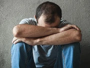 انگلینڈ: مردوں میں خودکشی کی شرح ریکارڈ سطح پر پہنچ گئی