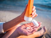 جِلد کو ٹھنڈا رکھنے والی سن اسکرین تیار