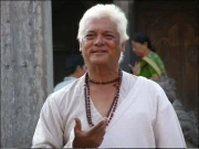 سینئر اداکار 68 برس کی عمر میں انتقال کر گئے