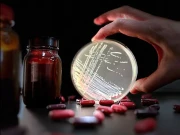 زیر استعمال عام اینٹی بائیوٹک سُپر بگ کا سبب بن سکتی ہے، تحقیق