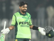 بابر اعظم کا ٹی ٹوئنٹی کرکٹ میں اہم اعزاز، فاف ڈوپلیسی کو پیچھے چھوڑ دیا