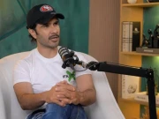 فیروز خان نے اپنی ذاتی زندگی کو ٹارگٹ کیے جانے پر خاموشی توڑ دی