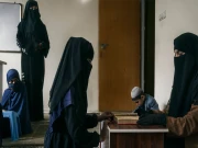 لڑکیوں پر مذہبی تعلیم کیلیے مدارس جانے پر بھی پابندی؛ امیرِ طالبان کی نئی ہدایت