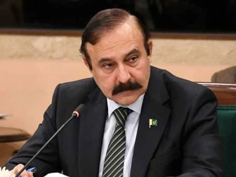 صومالین قزاقوں کو 3 ملین ڈالر دے کر 10 پاکستانی رہا کرائے تو منفی نتائج سامنے آئینگے، طارق فضل