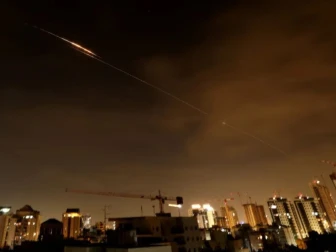 ایران کے کلسٹر میزائلوں سے اسرائیل پر تازہ حملے، صہیونی دفاعی نظام ناکام رہا