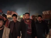 سندھ انتظامیہ اور سہیل آفریدی کے درمیان رات بھر جاری آنکھ مچولی ختم، وزیر اعلیٰ کراچی پہنچ گئے