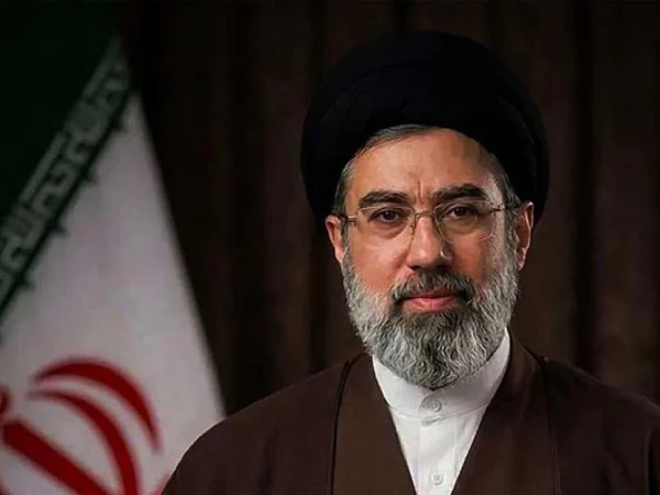 ایران دشمن کو نئی اور تلخ شکست دینے کیلئے تیار ہے، سپریم لیڈر