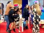 لائیو شو میں ٹک ٹاکر لڑکیاں لڑ پڑیں، ویڈیو وائرل